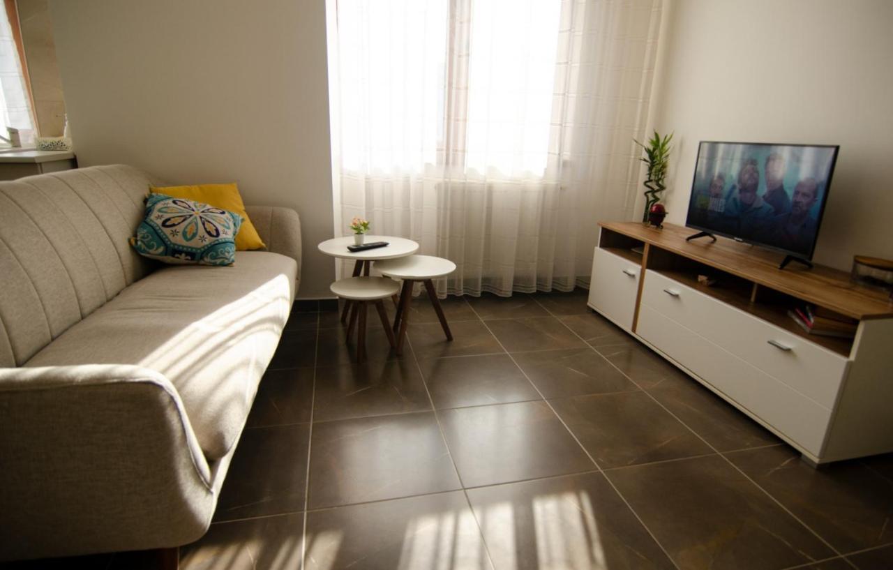 Garden Apartment